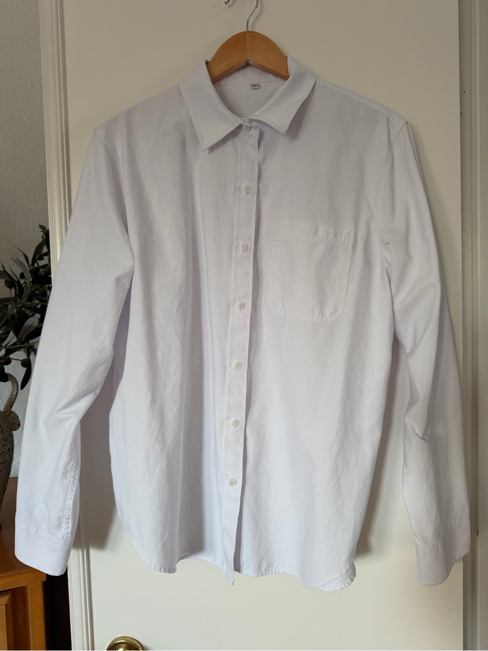 Classic White Button-Down Shirt XL